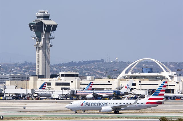 CA-LAX-Airport
