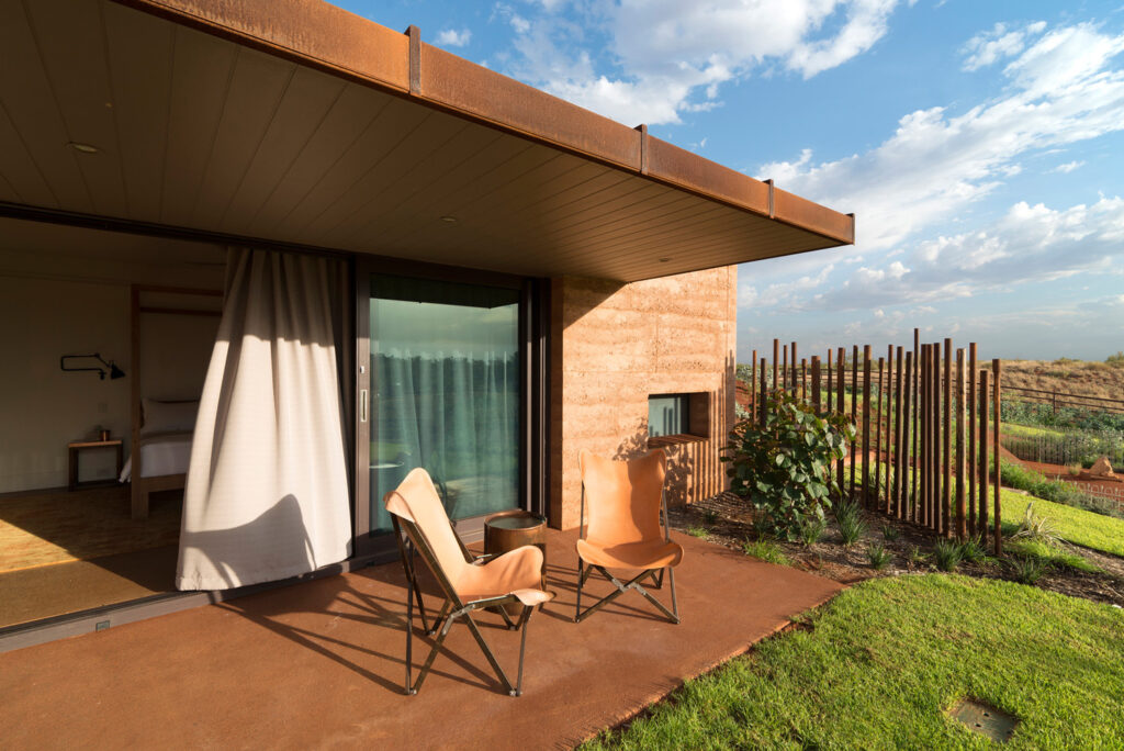 Luigi_Rosselli_Architects__The_Great_Wall_of_WA