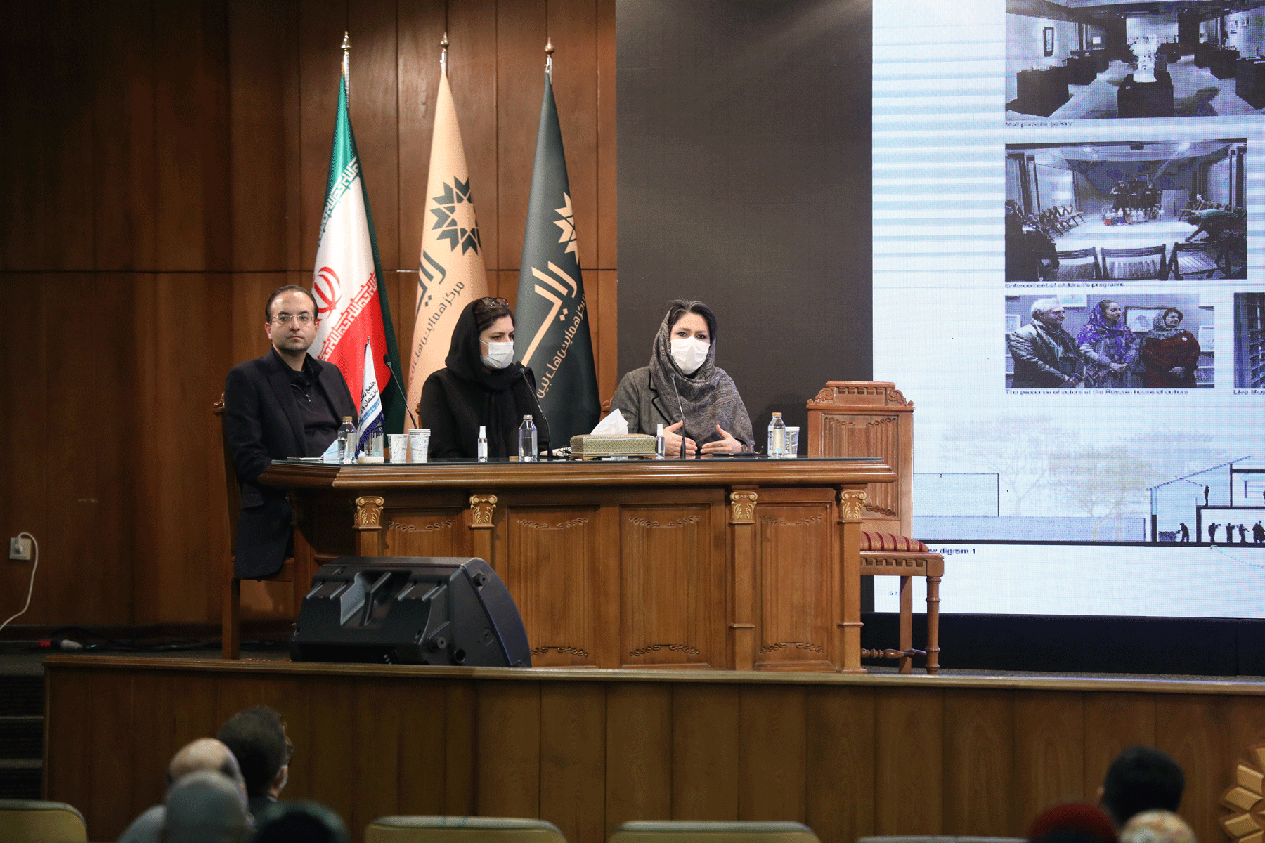 دومین گردهمایی سازندگان و طراحان منطقه یک