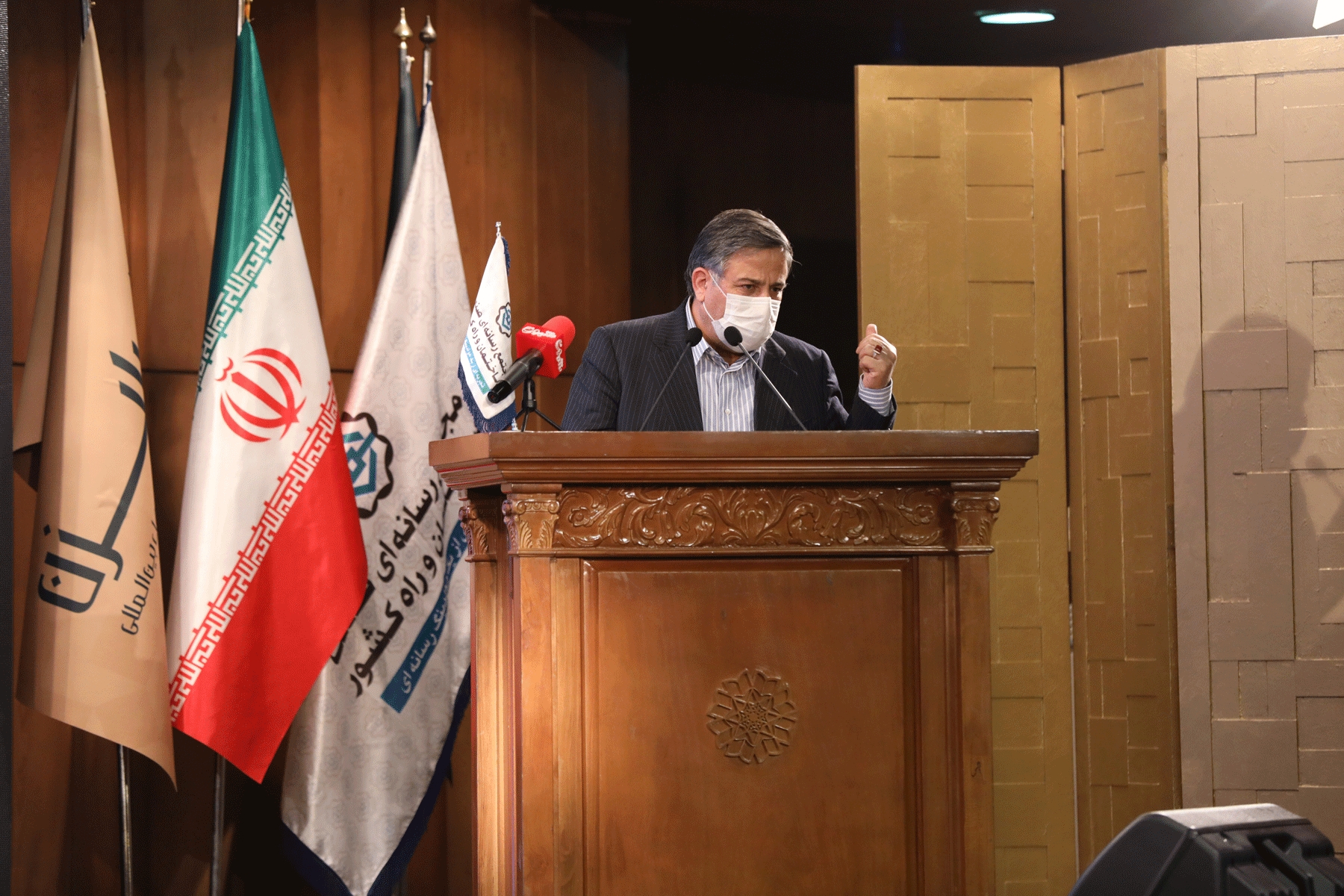 دومین گردهمایی سازندگان و طراحان منطقه یک