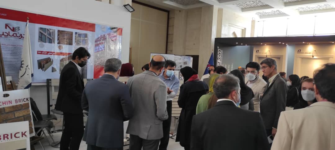 رونمایی از نمایشگاه جانبی اجلاس سازندگان و طراحان تبریز