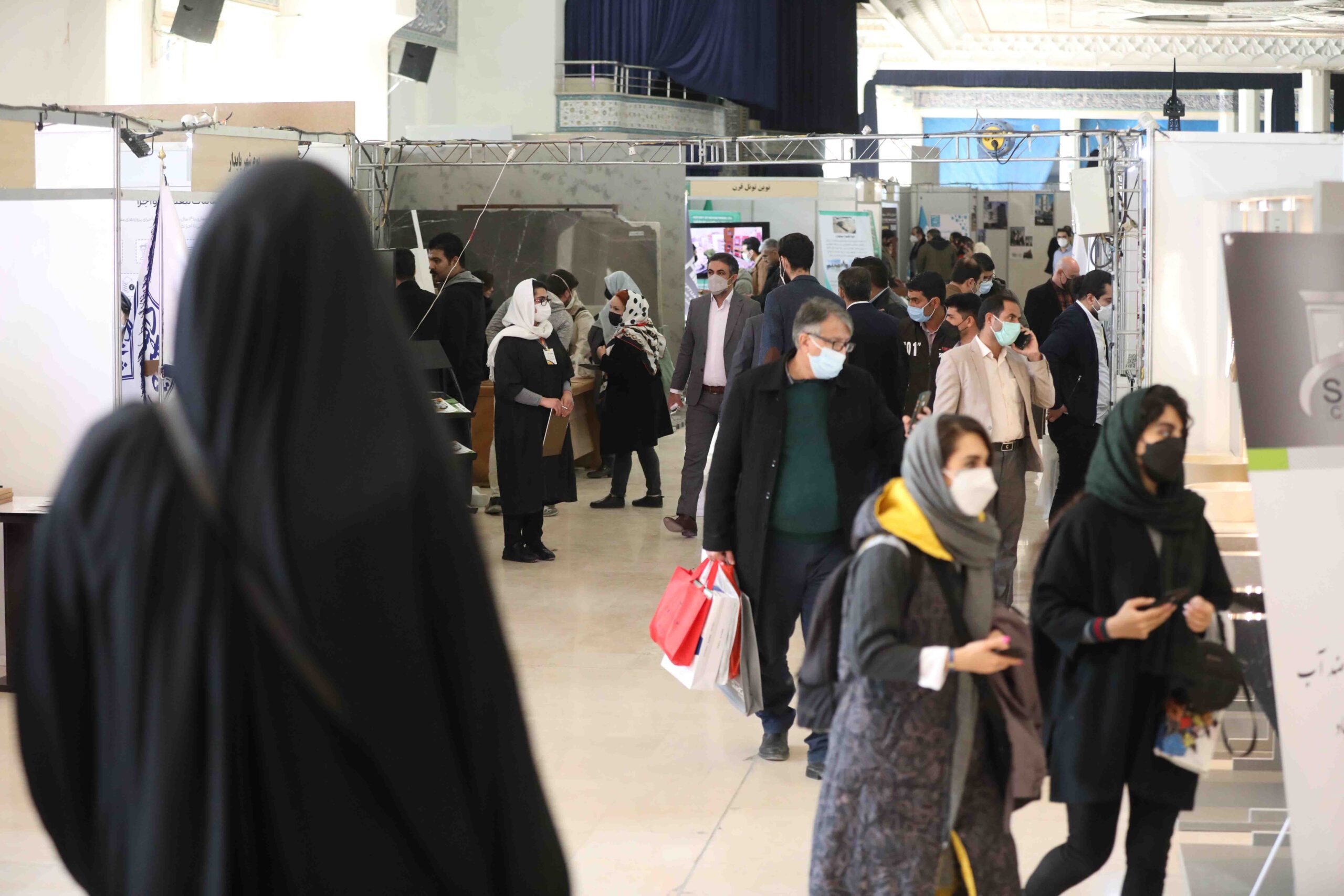 پنجمین “همایش و نمایشگاه ساختمان پایدار” و سومین “همایش و نمایشگاه نما و طراحی داخلی “