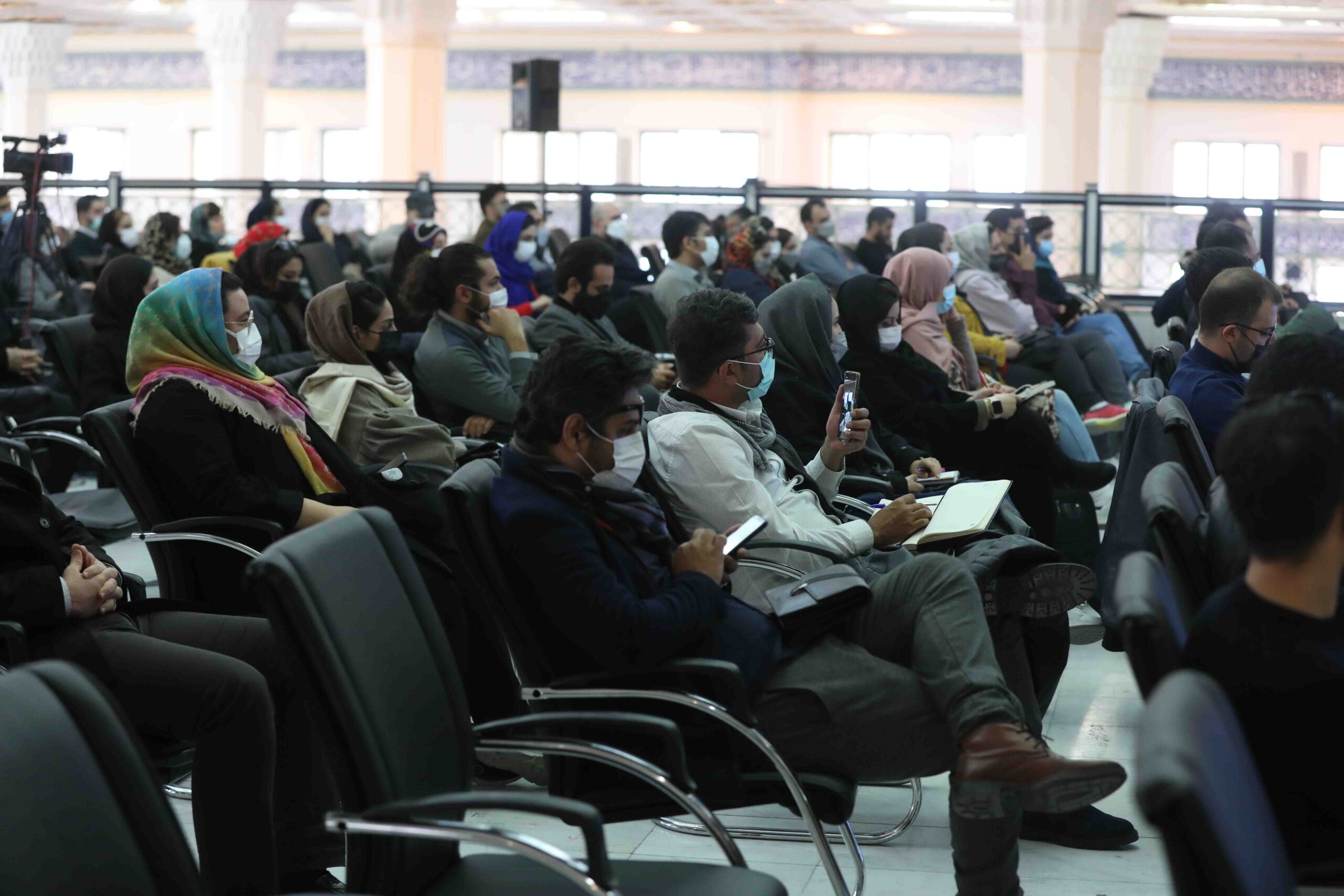 گزارش تصویری کارگاه Box the of out think با ارائه محمد خاوریان 