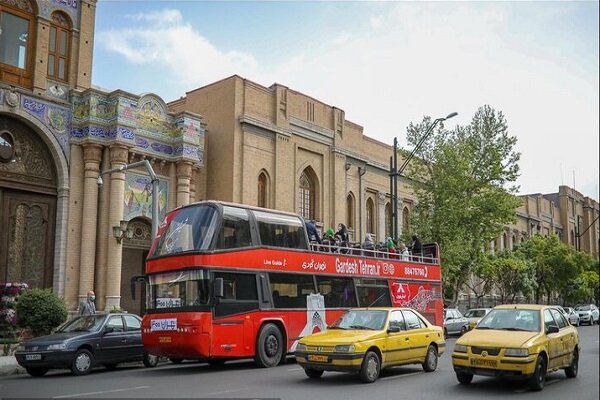 اتوبوس گردشگری