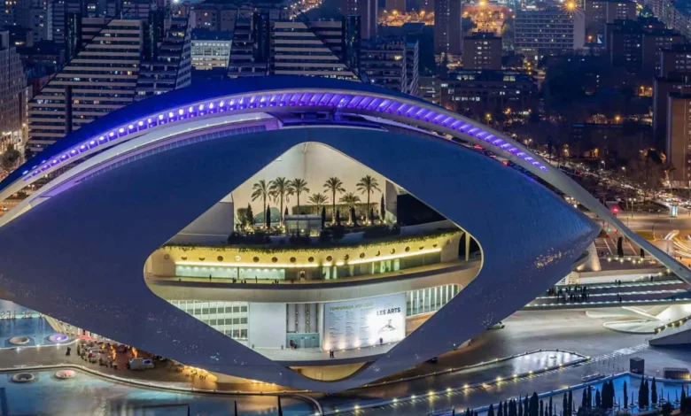 کاخ هنرهای رینا سوفیا Palau de les Arts Reina Sofia